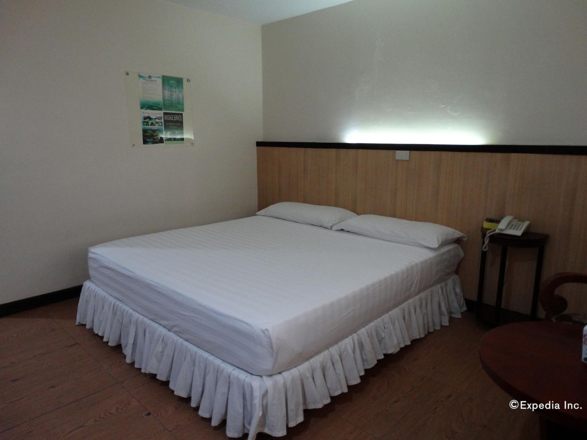 Panda Tea Garden Suites Tagbilaran Exterior foto